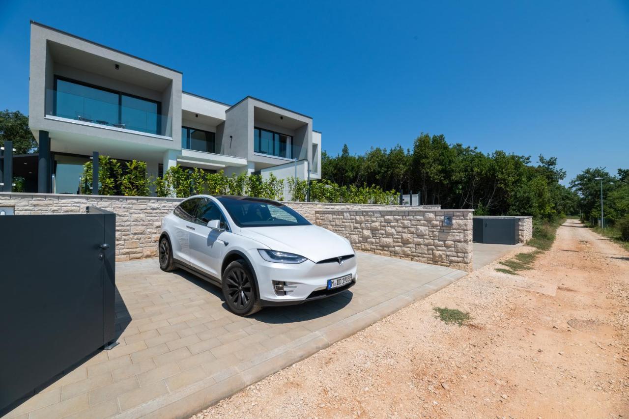 Luxus Villen Monteneto Zambratija  Exterior foto